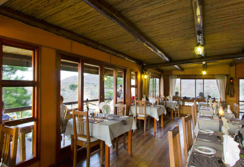 Klein-Aus Vista Desert Horse Inn المظهر الخارجي الصورة