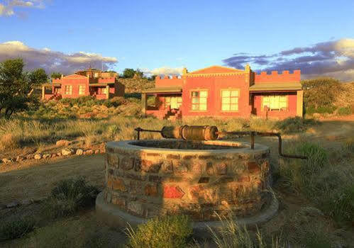 Klein-Aus Vista Desert Horse Inn المظهر الخارجي الصورة